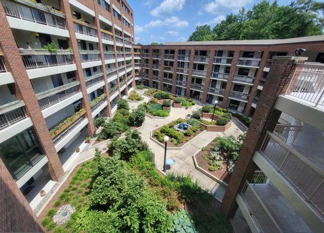 Property at 1951 Sagewood Ln #122, Reston, VA 20191, 1 bed, 1 bath