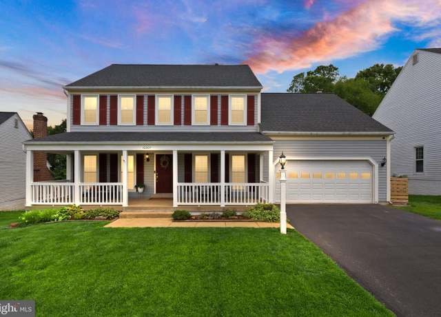 Property at 10207 Daylily Ct, Manassas, VA 20110, 5 beds, 3.5 baths