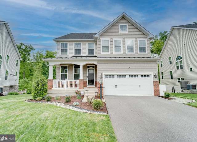 Property at 12508 Southington Dr, Woodbridge, VA 22192, 4 beds, 4.5 baths