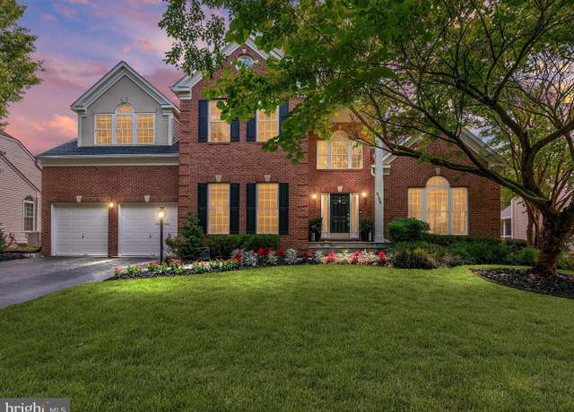 Property at 8309 Hope Point Ct, Millersville, MD 21108, 4 beds, 4 baths