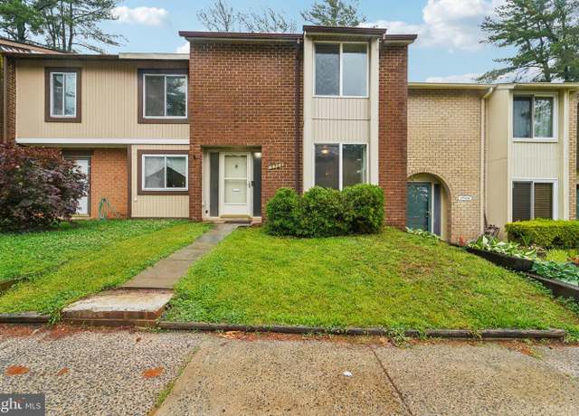 Property at 19504 Divot Pl, Montgomery Village, MD 20886, 3 beds, 2.5 baths