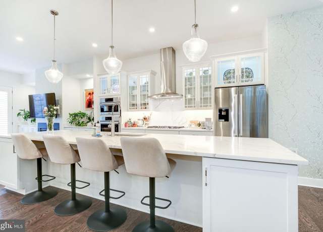 Property at 10124 Dalmatian St, Rockville, MD 20850, 4 beds, 4.5 baths