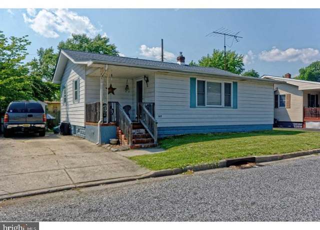 Property at 109 Madison St, Deepwater, NJ 08023, 3 beds, 1 bath