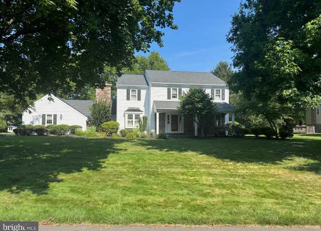 Property at 24 Canal Run E, Washington Crossing, PA 18977, 4 beds, 2.5 baths