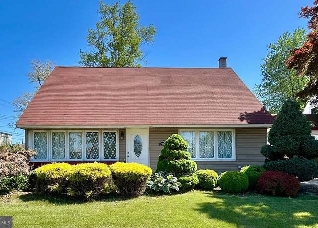 Property at 2817 Comly Rd, Philadelphia, PA 19154, 3 beds, 2 baths