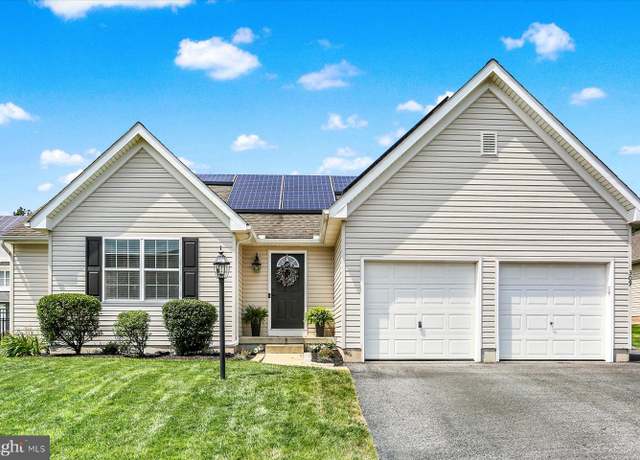 Property at 309 Woodbridge Dr, Etters, PA 17319, 3 beds, 2 baths