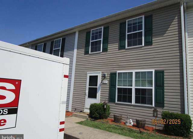 Property at 219 Kadies Ln, Edinburg, VA 22824, 2 beds, 1.5 baths
