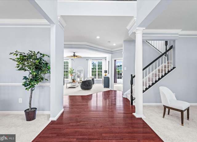 Property at 10607 Aspen Highlands Dr, Spotsylvania, VA 22553, 5 beds, 3.5 baths