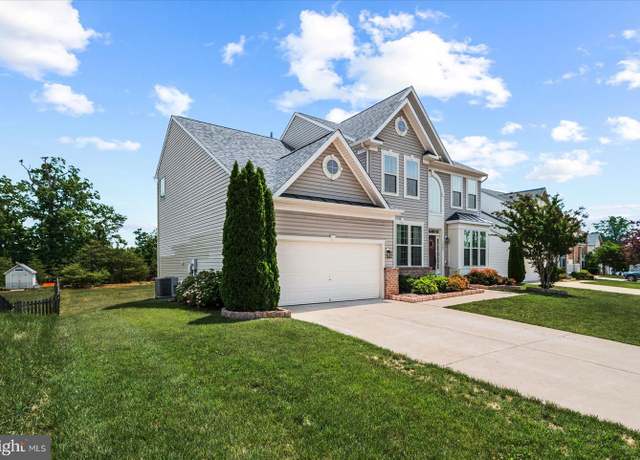 Property at 10607 Aspen Highlands Dr, Spotsylvania, VA 22553, 5 beds, 3.5 baths