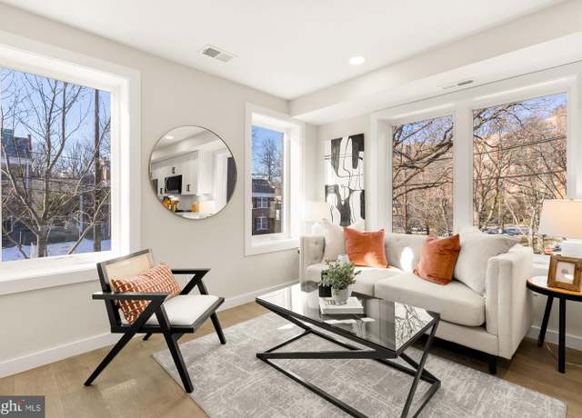 Property at 2639 41st St NW #3, Washington, DC 20007, 2 beds, 2 baths