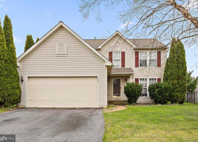 Property at 52 Chaddwyck Blvd, New Castle, DE 19720, 4 beds, 2.5 baths