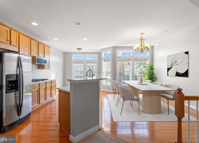 Property at 3836 Sugarloaf Pkwy, Frederick, MD 21704, 3 beds, 3 baths