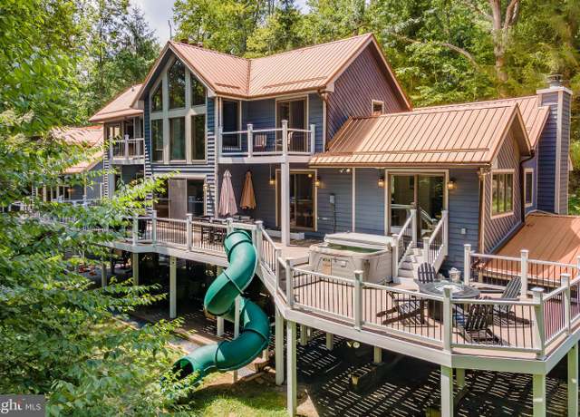 Property at 2463 Mayhew Inn Rd, Oakland, MD 21550, 6 beds, 5.5 baths