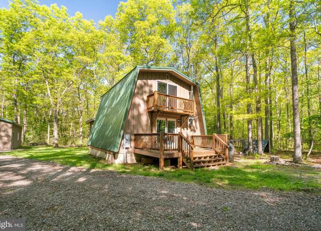 Property at 506 Cedar Ln, Oakland, MD 21550, 3 beds, 2 baths
