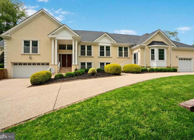 Property at 7201 Thomas Branch Dr, Bethesda, MD 20817, 6 beds, 6.5 baths