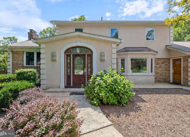 Property at 11900 Gainsborough Rd, Potomac, MD 20854, 6 beds, 4 baths