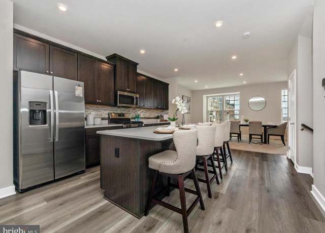 Property at 14716 Spring Haven Ln, Laurel, MD 20707, 3 beds, 3.5 baths