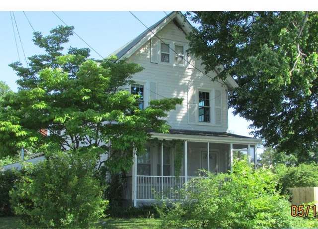 Property at 5126 Navahoe St, College Park, MD 20740, 4 beds, 2 baths