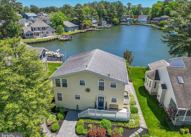 Property at 41 Sundial Cir, Ocean Pines, MD 21811, 4 beds, 3 baths
