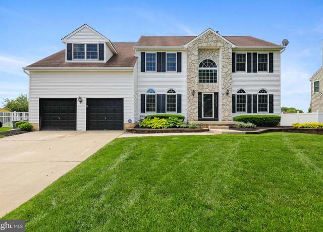 Property at 19 Pear Tree Pl, Sewell, NJ 08080, 5 beds, 3 baths