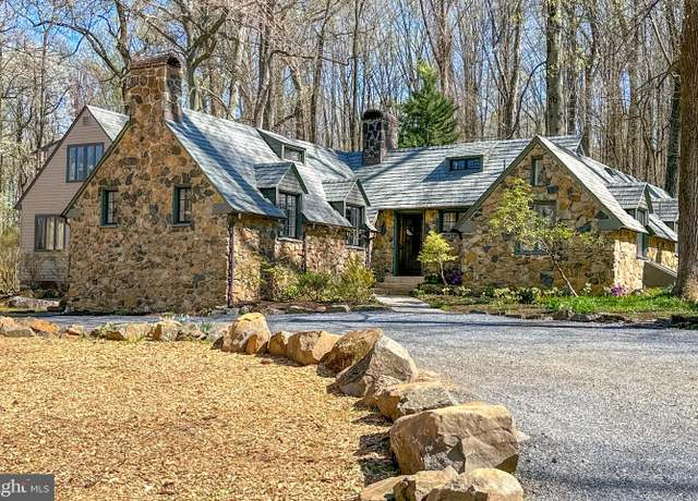 Property at 348 Cherry Valley Rd, Princeton, NJ 08540, 5 beds, 3.5 baths