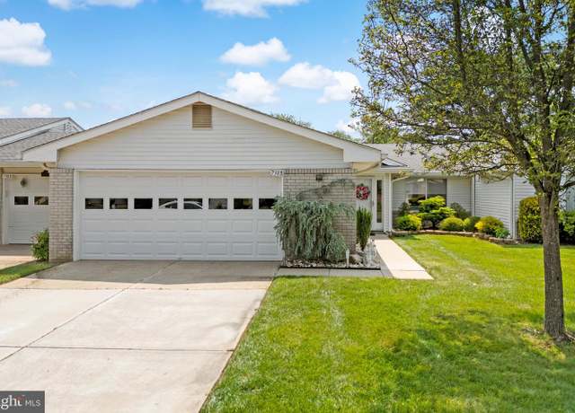 Property at 738-B Prospect Rd, Monroe Township, NJ 08831, 2 beds, 2 baths