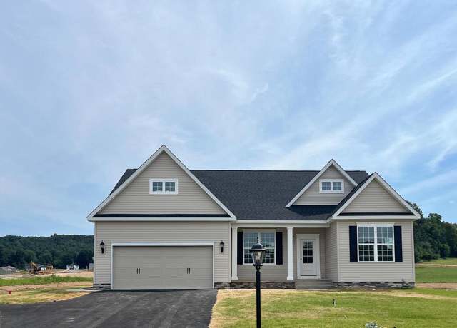 Property at 138 Ledger Dr #76, Hanover, PA 17331, 3 beds, 2 baths