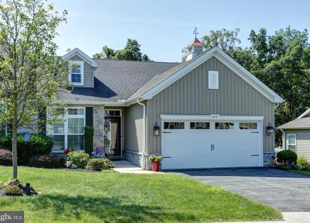 Property at 6210 Thornhill Ln, Mechanicsburg, PA 17050, 3 beds, 2 baths