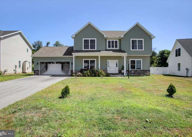 Property at 238 Parkway Dr, Mount Holly Springs, PA 17065, 4 beds, 2.5 baths