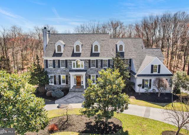 Property at 8 Dovecote Ln, Malvern, PA 19355, 5 beds, 5 baths