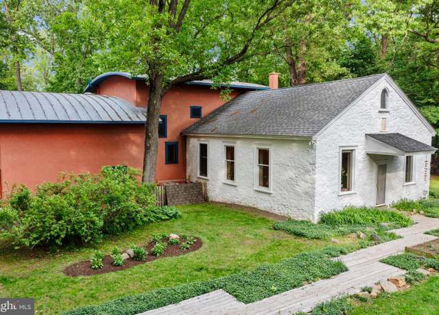Property at 1420 Little Conestoga Rd, Glenmoore, PA 19343, 3 beds, 3.5 baths