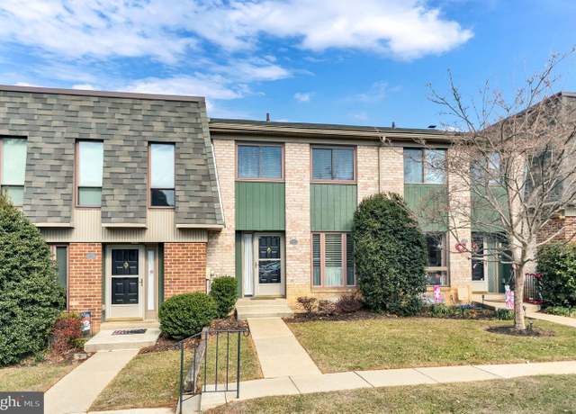 Property at 909 Putnam Blvd, Wallingford, PA 19086, 2 beds, 2.5 baths