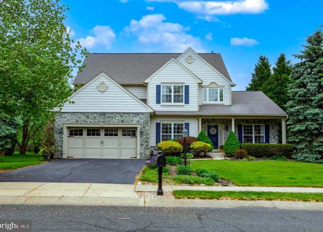 Property at 727 Daniel Dr, Collegeville, PA 19426, 4 beds, 2.5 baths