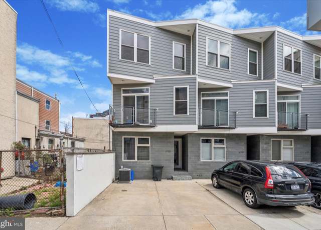Property at 635 N 13th St Unit A, Philadelphia, PA 19123, 2 beds, 3.5 baths