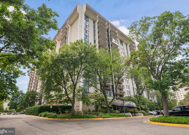 Property at 5300 Holmes Run Pkwy #403, Alexandria, VA 22304, 2 beds, 2 baths