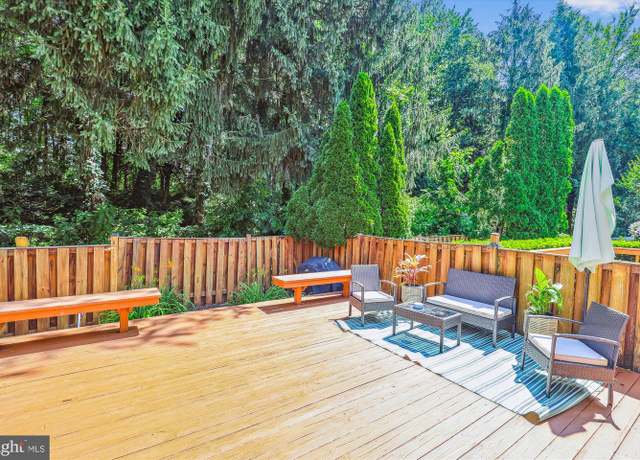 Property at 4451 Holly Ave, Fairfax, VA 22030, 3 beds, 3 baths