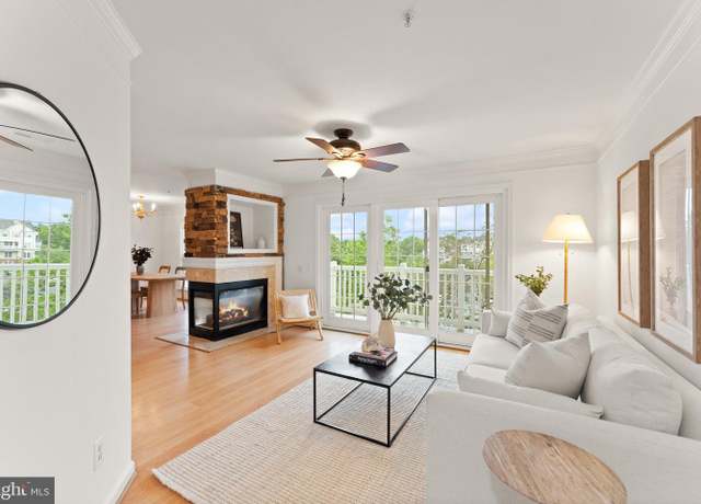 Property at 21777 Baldwin Sq #301, Sterling, VA 20164, 2 beds, 2.5 baths
