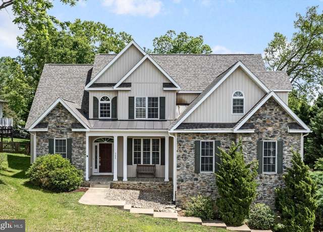 Property at 504 Old Fort Rd, Winchester, VA 22601, 5 beds, 5 baths
