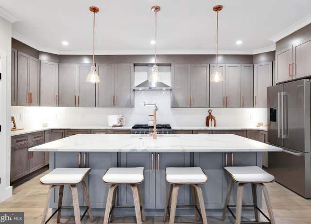 Property at 3740 Kanawha St NW, Washington, DC 20015, 5 beds, 4.5 baths