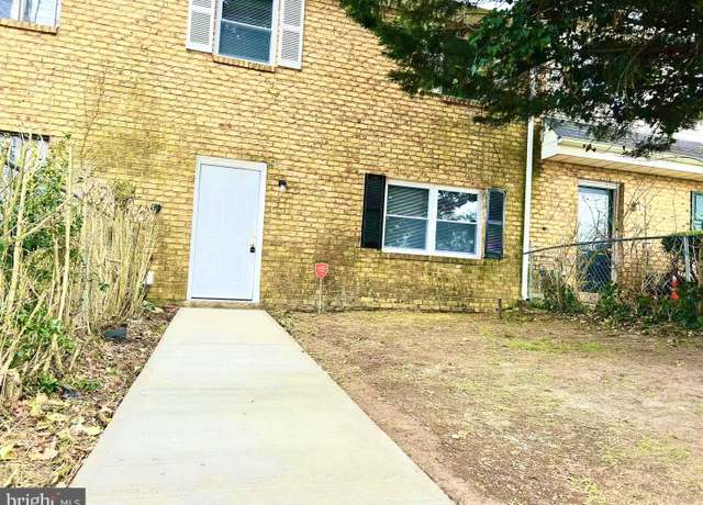 Property at 19 Gull Turn, Newark, DE 19702, 3 beds, 1.5 baths