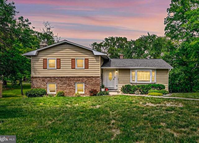 Property at 1202 Hillcreek Rd, Pasadena, MD 21122, 3 beds, 2 baths