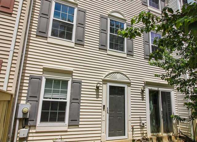 Property at 161 Heathfield Dr, Frederick, MD 21702, 3 beds, 2.5 baths