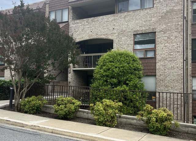Property at 423 Christopher Ave #22, Gaithersburg, MD 20879, 3 beds, 2 baths