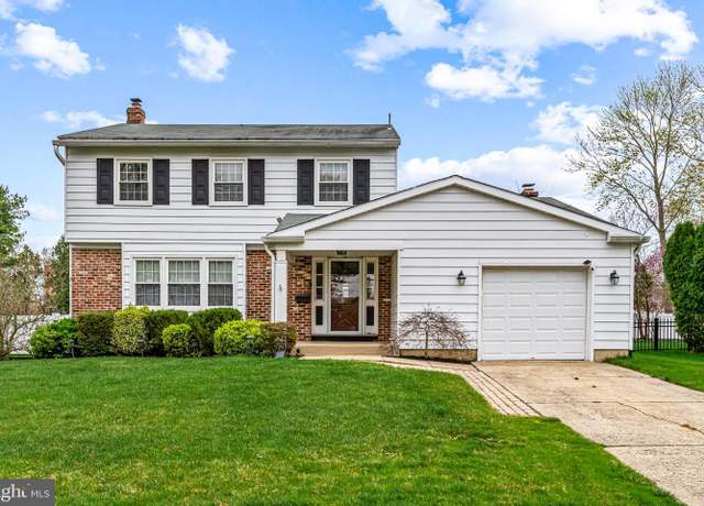 Property at 551 Norwood Rd, Mount Laurel, NJ 08054, 3 beds, 2.5 baths