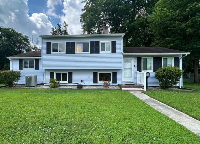 Property at 318 University Ave, Pemberton, NJ 08068, 4 beds, 1.5 baths