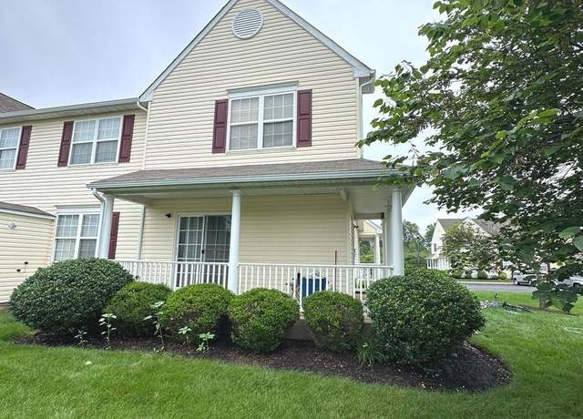 Property at 226 Prairie Ct, Quakertown, PA 18951, 2 beds, 1.5 baths