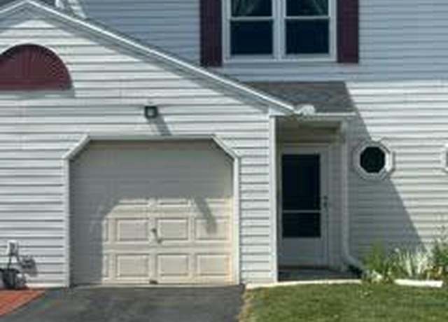 Property at 4713-A Charles Rd, Mechanicsburg, PA 17050, 3 beds, 2.5 baths