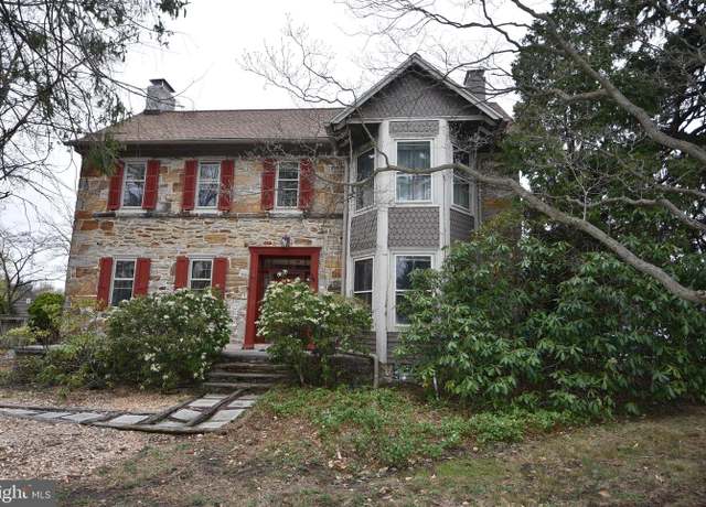 Property at 6 Reeceville Rd, Coatesville, PA 19320, 3 beds, 2.5 baths