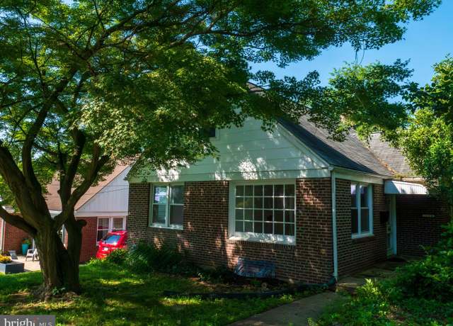 Property at 1228 Old Lane St, Drexel Hill, PA 19026, 4 beds, 1.5 baths