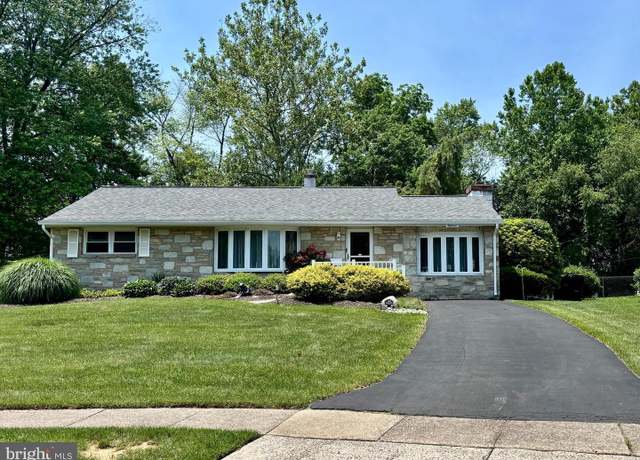 Property at 18 Linda Ln, Hatboro, PA 19040, 3 beds, 1 bath